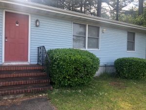 Front_01